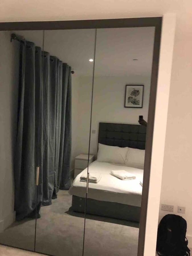 High View Two Bedroom Apartment In Woolwich Лондон Экстерьер фото